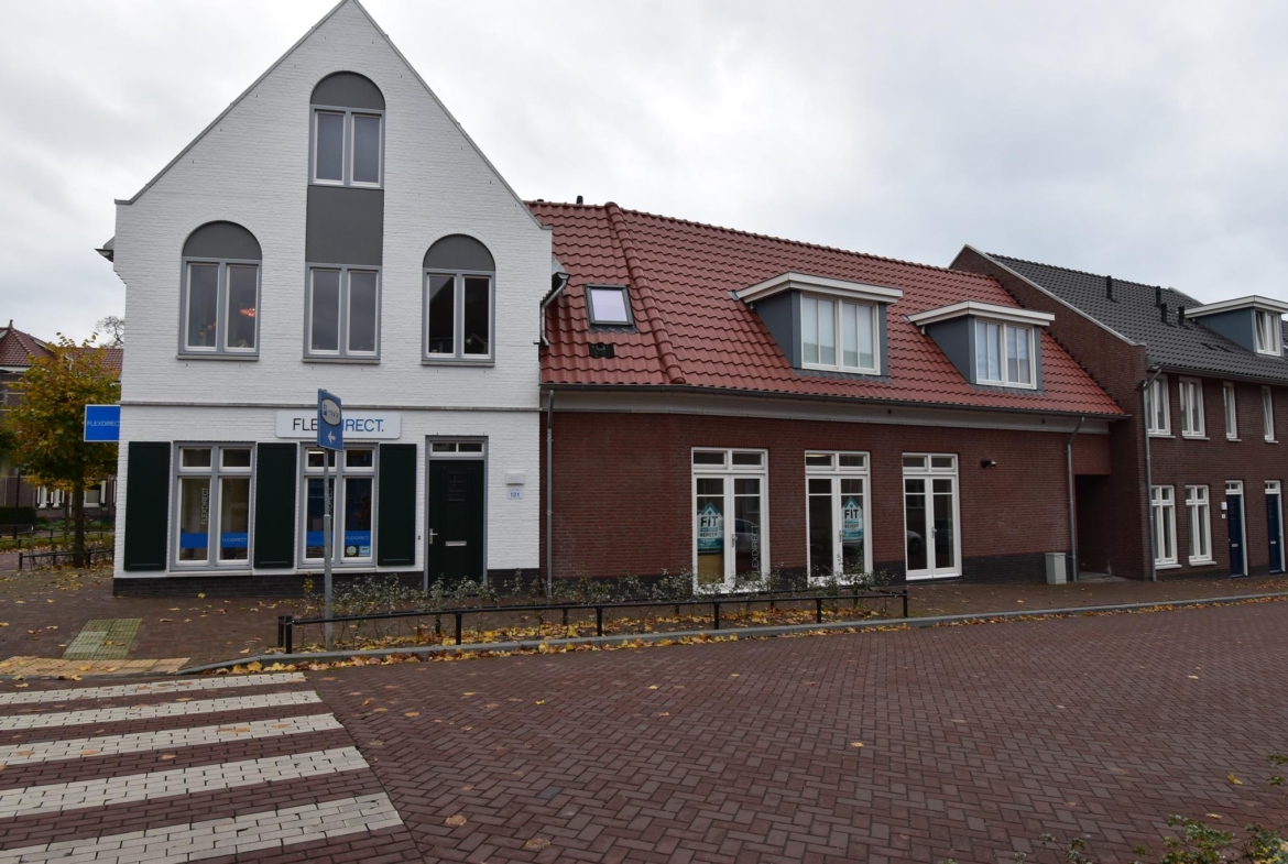 Raadhuisstraat 121