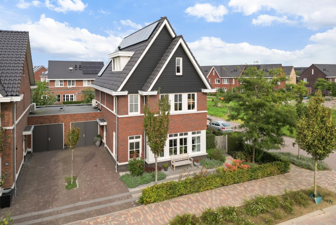 Louis Paul Boonstraat 41