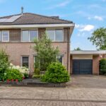 Woning aan Johan Frisostraat 2 in Randwijk te koop